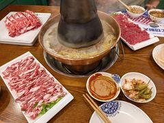 -楼外楼大刀肉传统火锅居(博学路店)