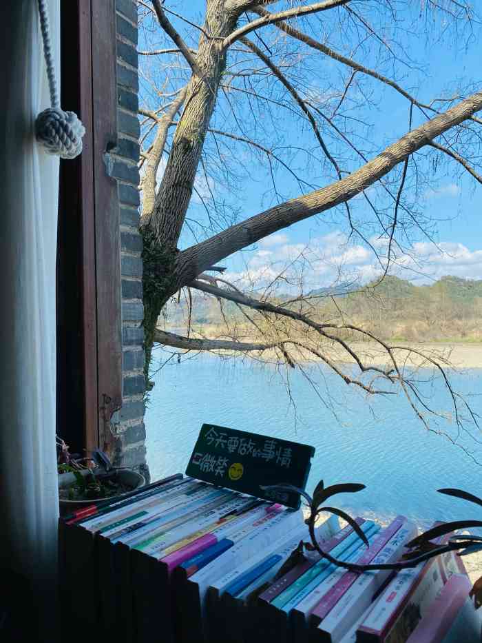 木言木语西餐酒吧-"在画乡就在我们的民宿对面 来了三天去了两.