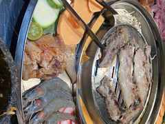 -哈哈碳都·牛肋条无限自助烤肉(台江万达店)