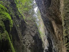 -龙水峡地缝景区