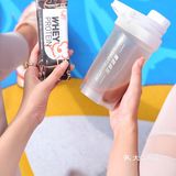广州拍照|和巨型兔子拍组运动穿搭吧🌟