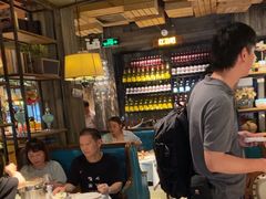 -领鲜活海鲜榴莲自助火锅(东门店)