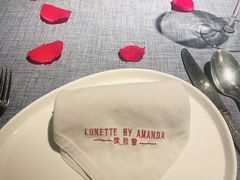 -弦月窗LUNETTE BY AMANDA(复兴路店)