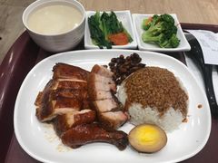 -了凡油鸡饭·面(台北101店)