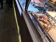 -巴黎贝甜(大宁国际商业广场店)