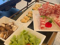 -一席地·本地鸡窝·杭帮鸡火锅(萧山银隆百货店)
