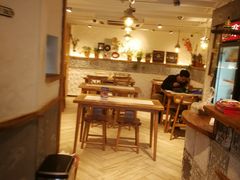大堂-十面欢腾·海鲜面·台式Bistro(长乐路店)