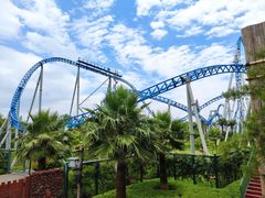 -七彩云南欢乐世界