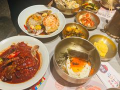 -草家酱蟹炭火烤肉店(珲春南路一店)