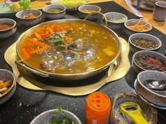 -顶顶汤火牛排火锅·经典铜锅涮肉