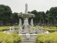 -广州花之恋城堡酒店