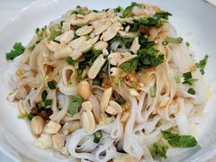 捞粉-明本湛江鸡•海鲜小厨(陈家祠店)