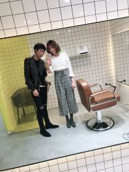 -AYO SALON