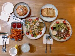 -HELLO 27 意面·沙拉·帕尼尼