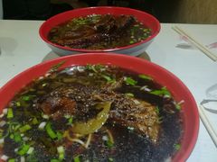 -小龙大肉面馆