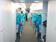 -龙阳路磁悬浮列车总站-停车场