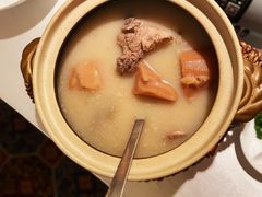 藕汤煮关山肉圆-玉满堂·湖北融合菜