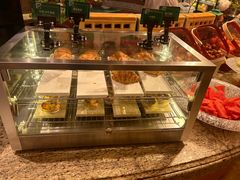 -咖啡苑自助餐厅·中国大饭店