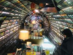 -钟书阁(珍园店)