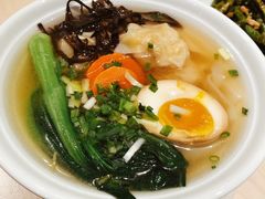 云吞汤河粉-避风塘(宝山万达店)