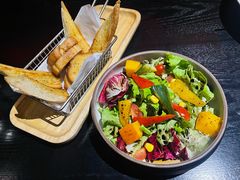 鲜蔬凯撒沙拉-C&R西班牙餐厅