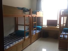 -窦店服务区-停车场