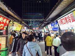 -大学城夜市