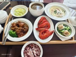 -臻康乃馨月子中心(凯宾斯基店)