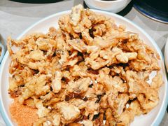 干炸小蘑菇-金手勺东北菜馆(大屯北路店)
