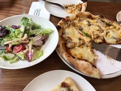BBQ烧烤鸡肉披萨-1981牛排西餐厅(海信店)