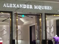 -Alexander McQueen(IAPM环贸广场店)