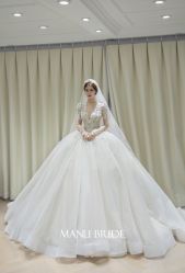 -MANLI BRIDAL婚纱