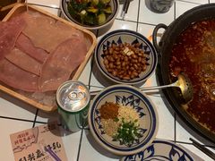 -旧街市鲜货老火锅(大光路店)