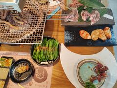 -合易泓烤肉·海肠捞饭(火车站店)
