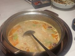 -喃喃椰·糟粕醋·椰子鸡火锅(七堡花园店)