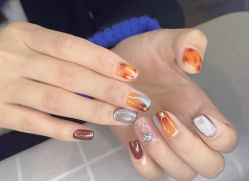 -UGIRL有个美甲