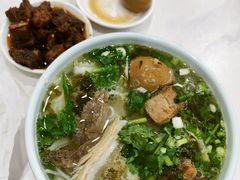 -全家福米线