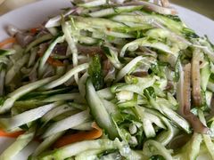 -华龙特色大骨鸡农家菜馆