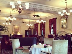 Salon&nbsp;de&nbsp;Ville-Salon de Ville浦江汇(上海外滩华尔道夫酒店店)