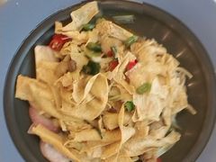 -天外天美食广场(哈尔滨路店)