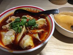 -八二小区抄手(龙湖上城天街店)