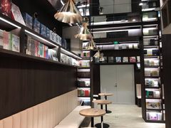 -钟书阁(群光广场店)