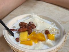 -啰啰冰屋(景洪总店)