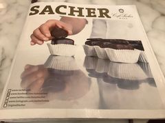 -Cafe Sacher(WIEN)