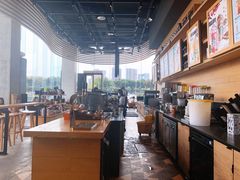 -星巴克臻选(成都环球乐天店)