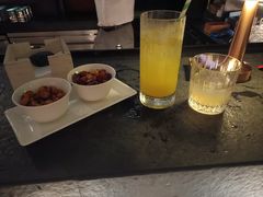 -瑰丽酒店·海吧·天际下午茶·现场DJ·天台酒吧