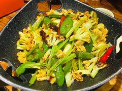 -东北人家铁锅炖(鞍山路店)