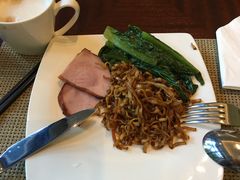 -三亚湾海居铂尔曼度假酒店