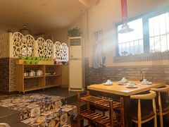 -超越炭火牛蛙火锅鸡(河东店)