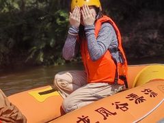 -罗田大别山峡谷漂流